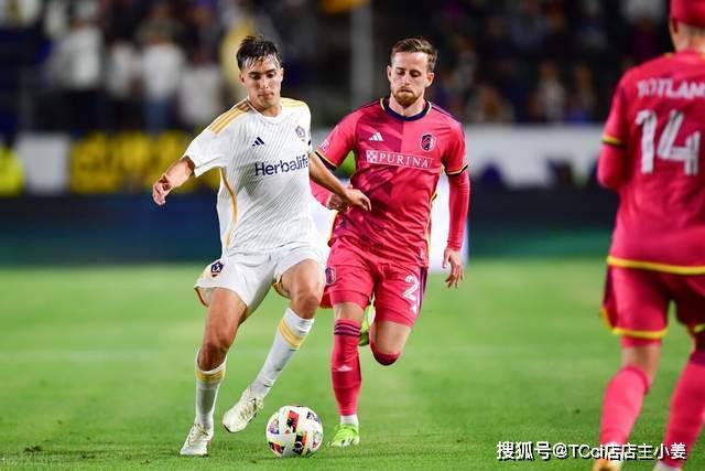 意大利杯-邓弗里斯双响 国米2-0亚特兰大进决赛