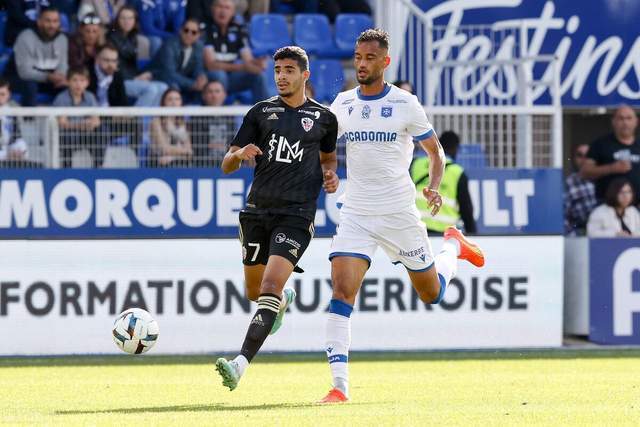 赵继伟31+13辽宁3-2淘汰广东 总决赛对阵新疆